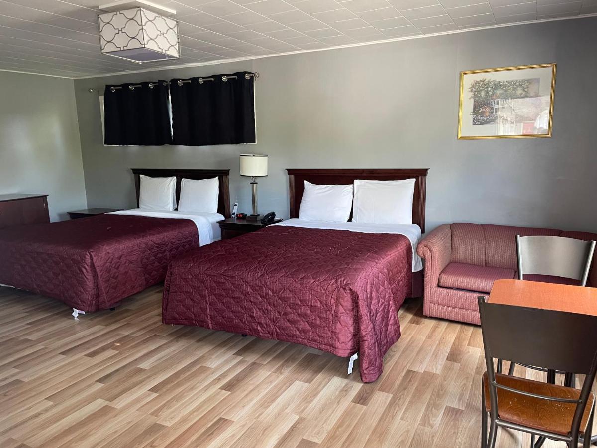 Nites Inn Motel Cornwall Eksteriør bilde